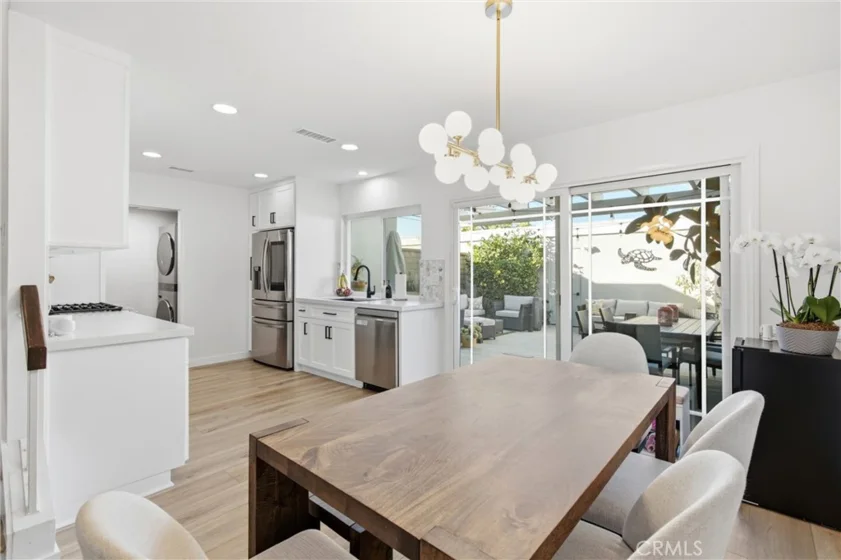 5583 Tiffany Avenue photo 38