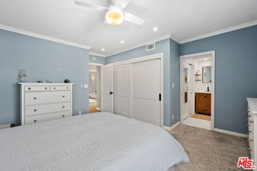 4716 La Villa Marina #C photo 22