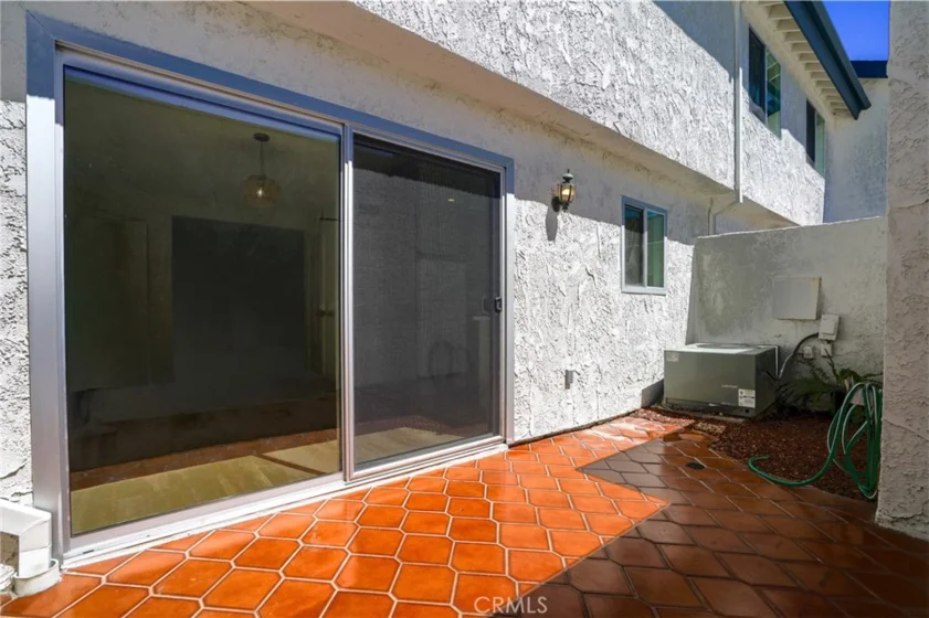 19231 Sherman Way #25 photo 3