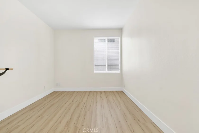 14530 Benefit Street #102 photo 28