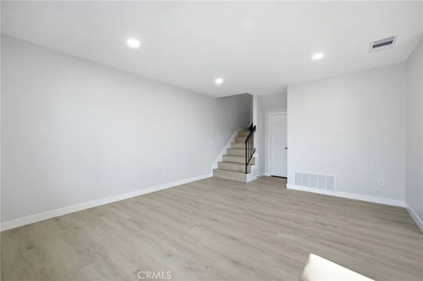 2351 Sutter Way #242 photo 3