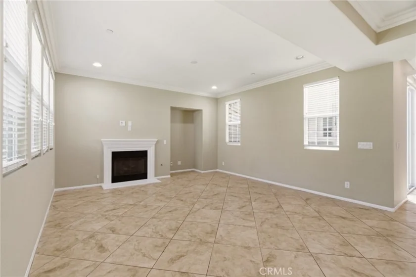 15247 Cambridge Street photo 6