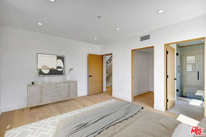 4329 Radford Avenue #3 photo 15