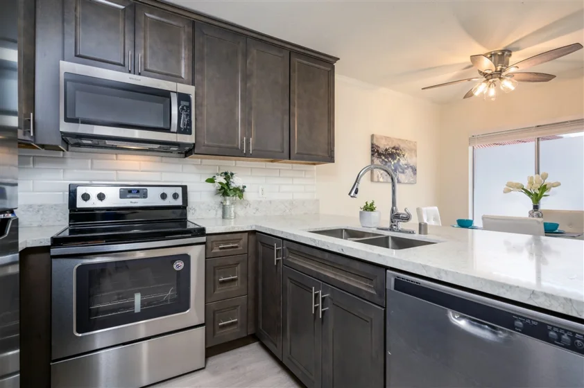 589 N Johnson Avenue #210 photo 1