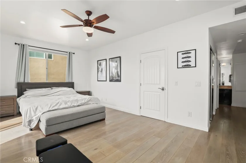 2263 Fox Hills Drive #203 photo 9