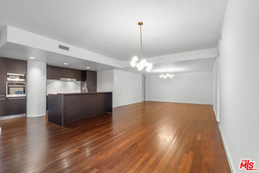 6250 Hollywood Boulevard #4E photo 36