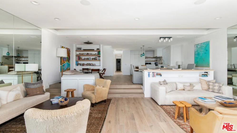 22822 Pacific Coast Highway photo 11