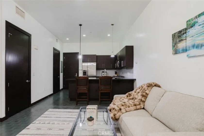 655 S Hope Street #606 photo 46