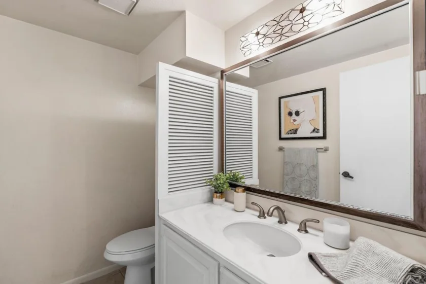 92 Montego Court photo 15