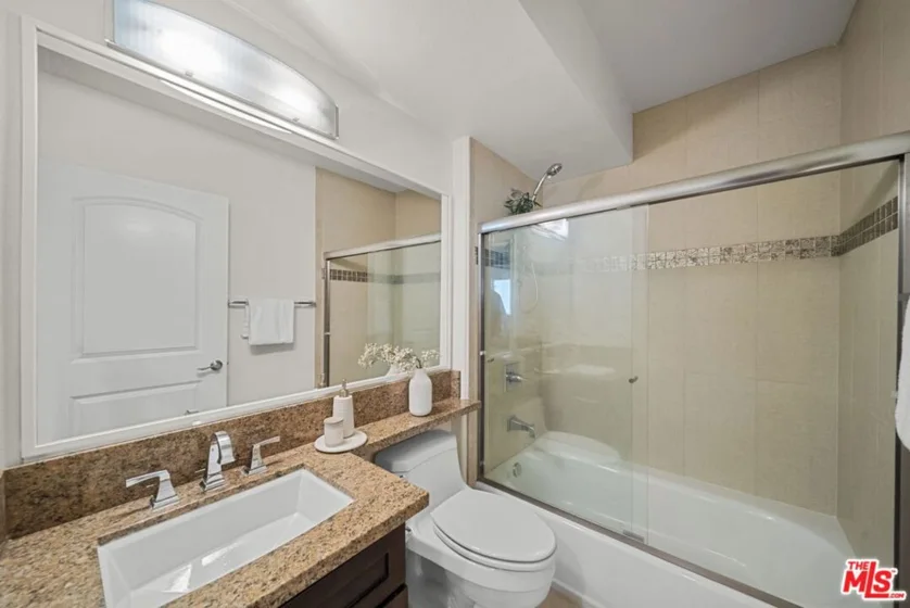 5727 Camellia Avenue #108 photo 18