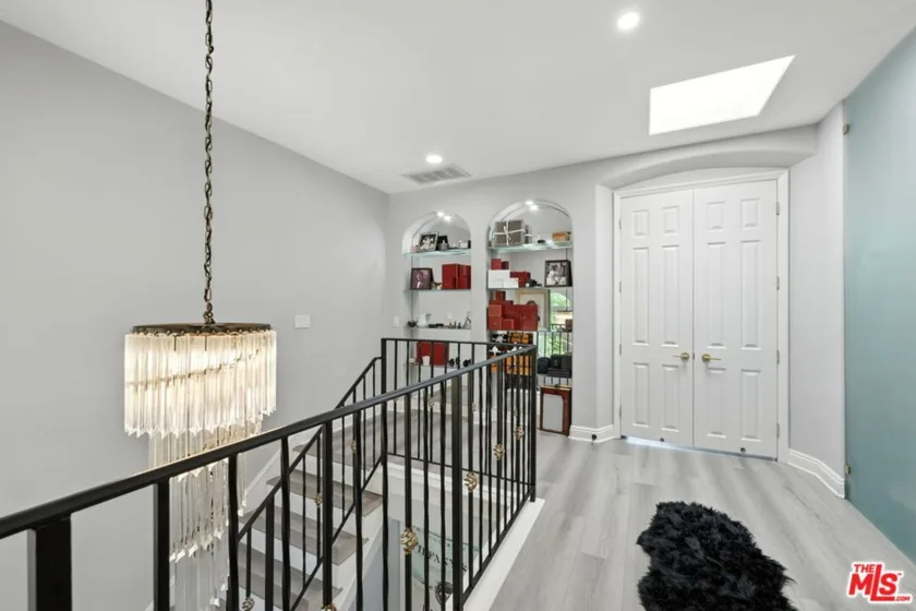 23971 De Ville Way photo 14