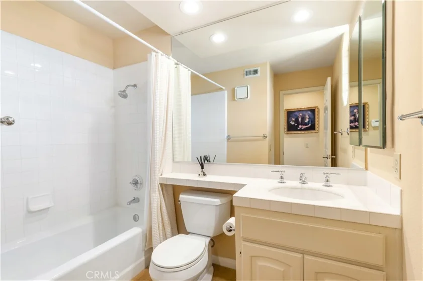 72 Ocean Vista photo 15