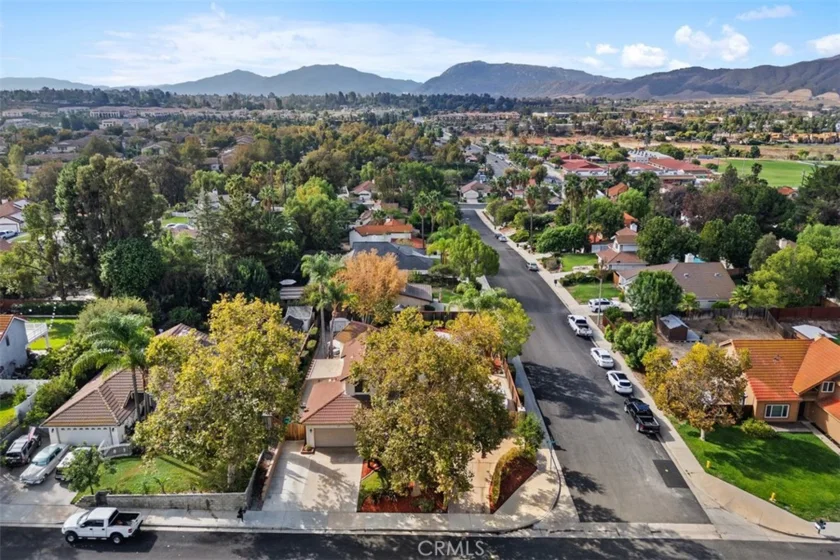 29885 Avenida Cima Del Sol photo 2