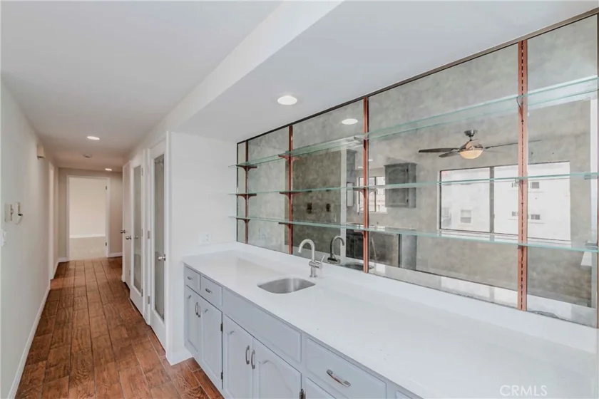 912 W 18th Street #2A photo 34