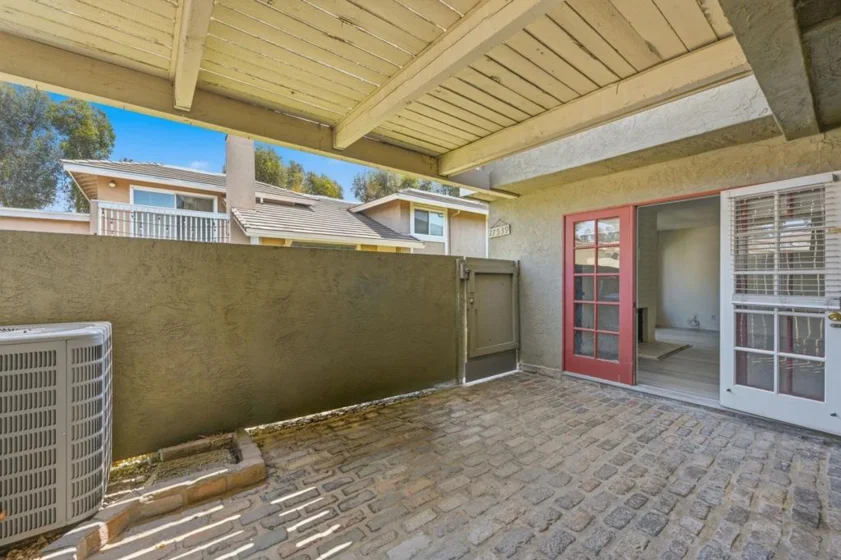 17539 Fairlie Road photo 32
