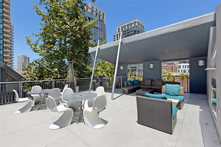 101 S Market Street #217 photo 13