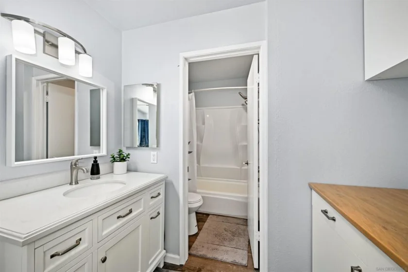 3811 Creststone photo 9