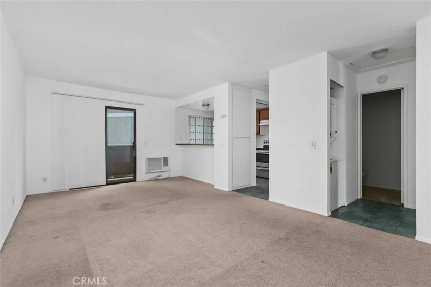 1507 S Raitt photo 5