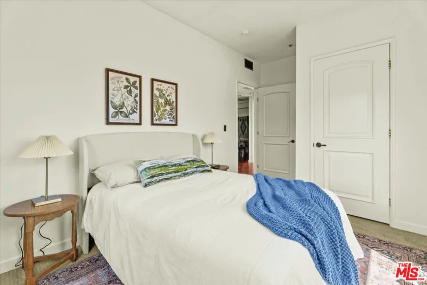 417 S Westmoreland Avenue #404 photo 11