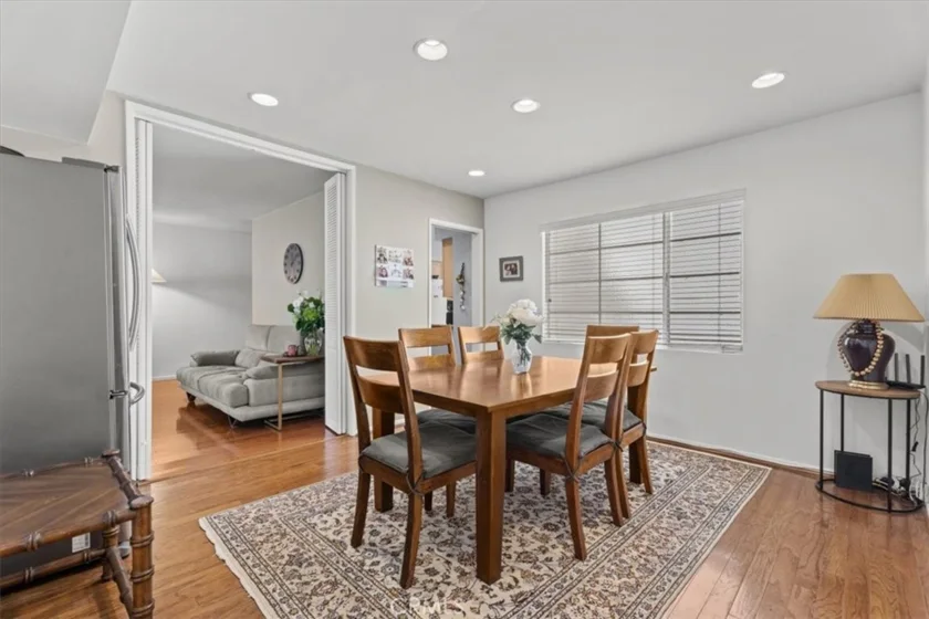 15248 Dickens Street #205 photo 7