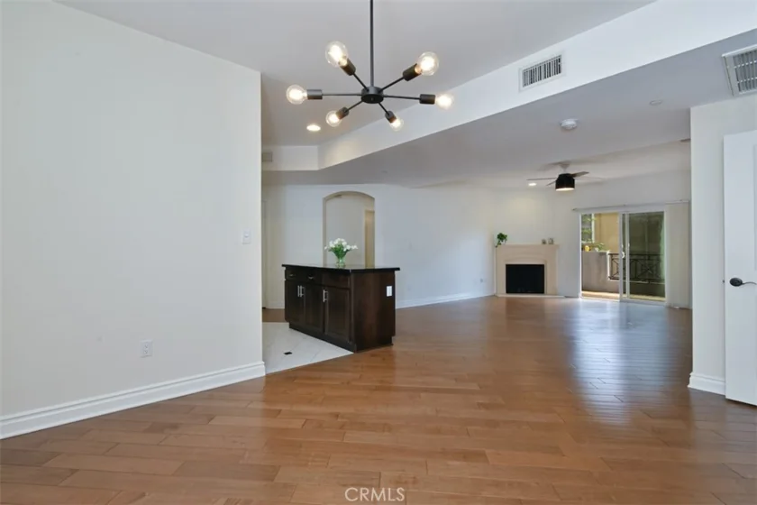 4424 Whitsett Avenue #107 photo 24