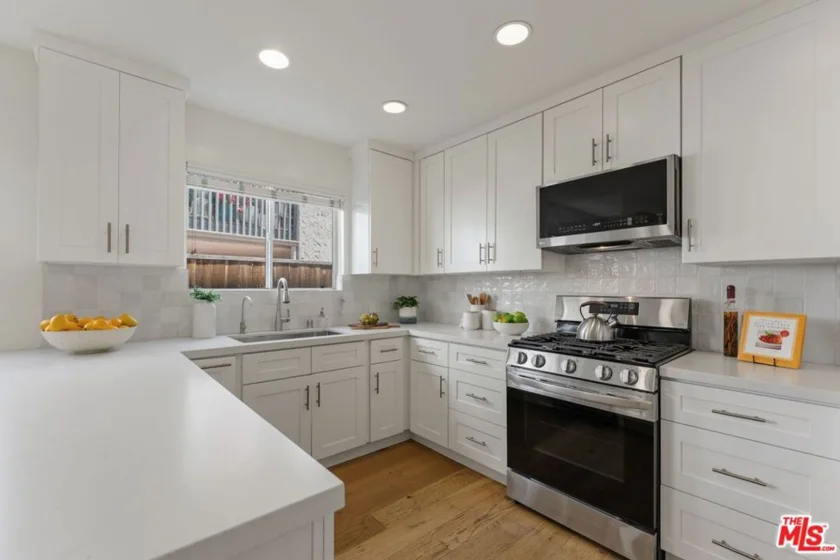 446 San Vicente Boulevard #106 photo 9