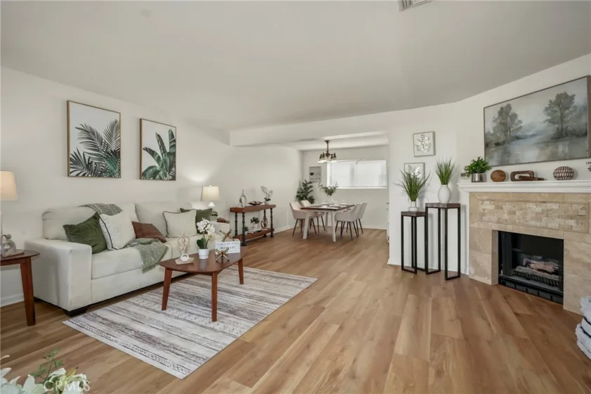 18550 Hatteras Street #87 photo 5