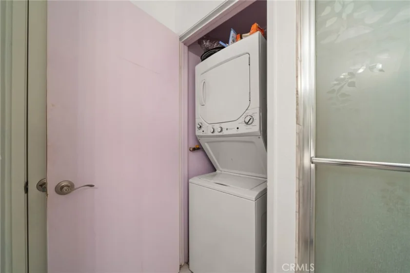 955 E. 3rd Street #203 photo 17