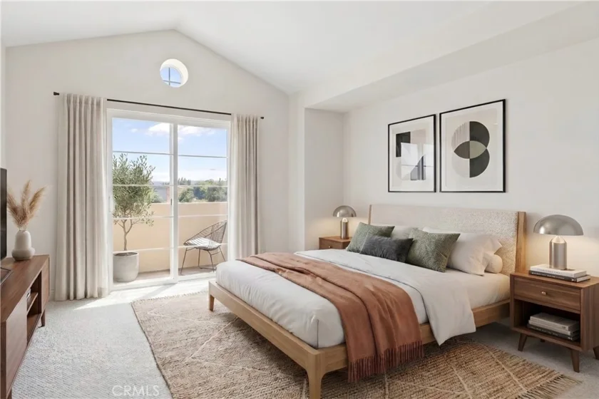 14343 Burbank Boulevard #301 photo 5