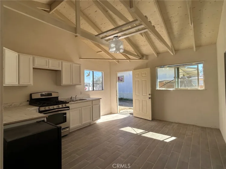 41395 Sycamore photo 25