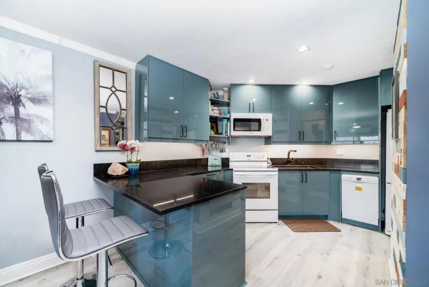 1645 Emerald Street #1F photo 1