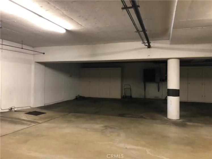 380 S Orange Grove Bl #8 photo 11