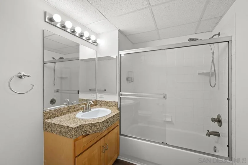 1080 Park Boulevard #913 photo 15