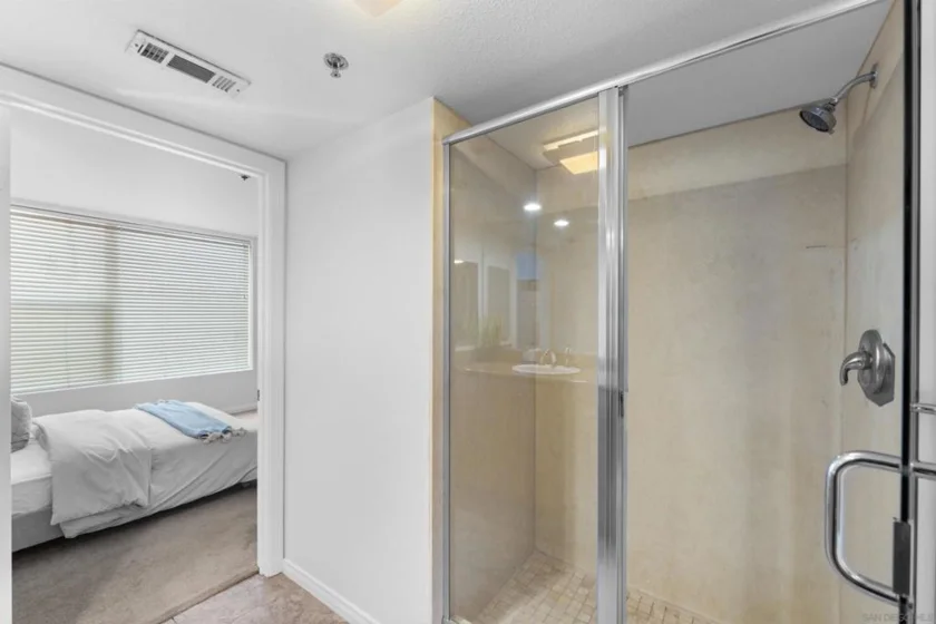 924 Hornblend Street #31 photo 25