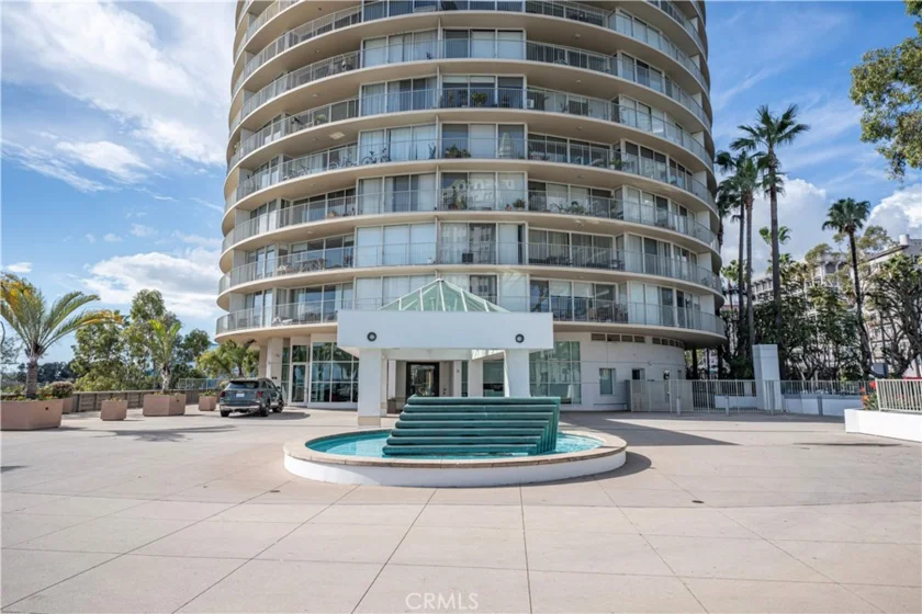 700 E Ocean Boulevard #3003 photo 23