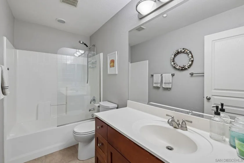 3156 Harbor Ridge Lane photo 32