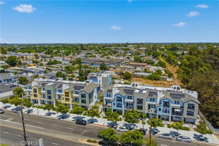 4810 Long Beach photo 32
