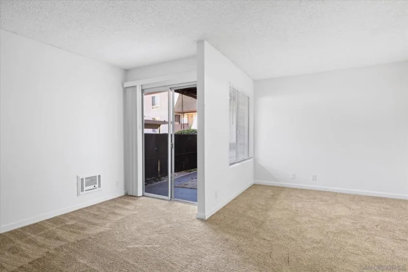 8069 Caminito De Pizza #F photo 14