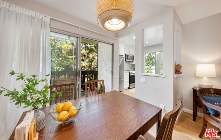 8207 Summertime Lane photo 9