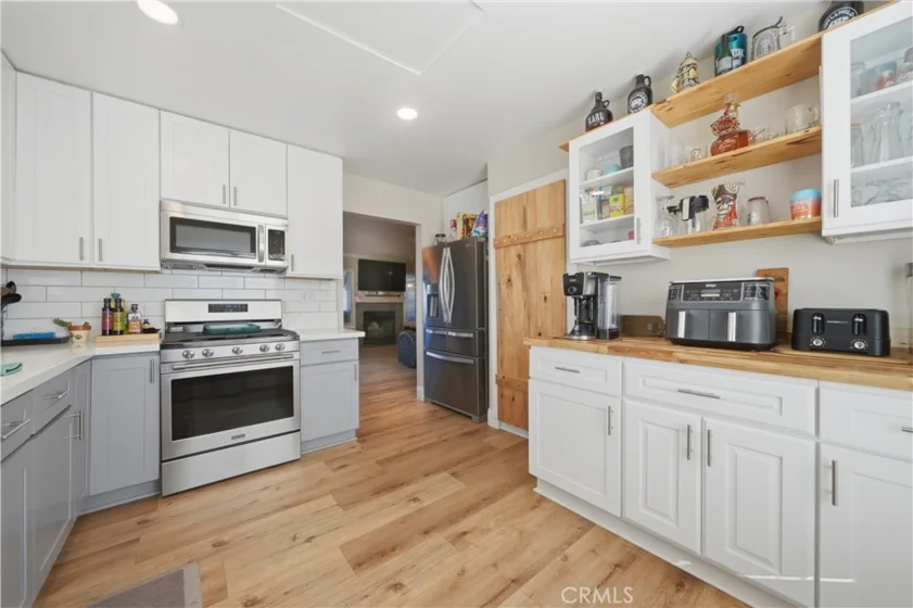 37475 Cole Creek Court photo 6