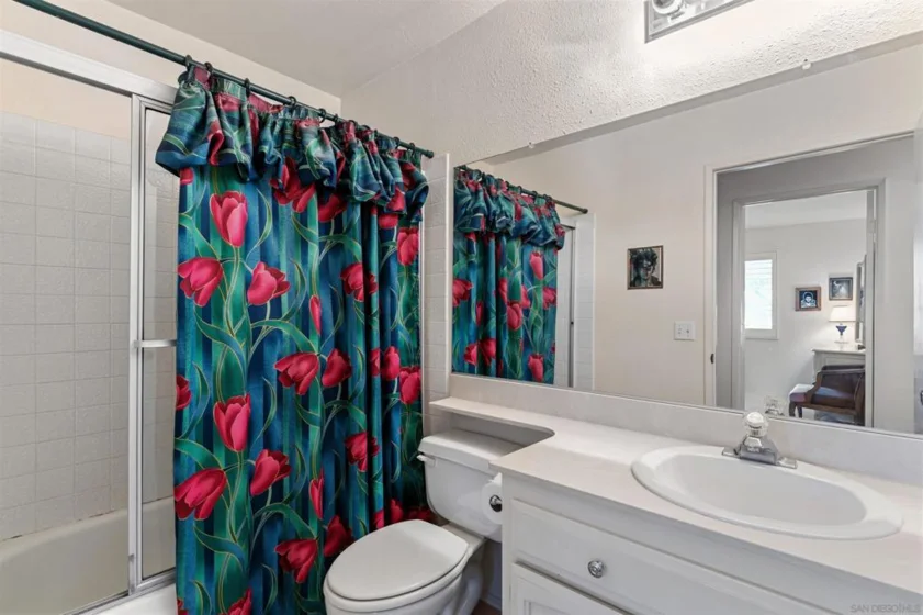 11872 Bernardo Terrace Unit A photo 8
