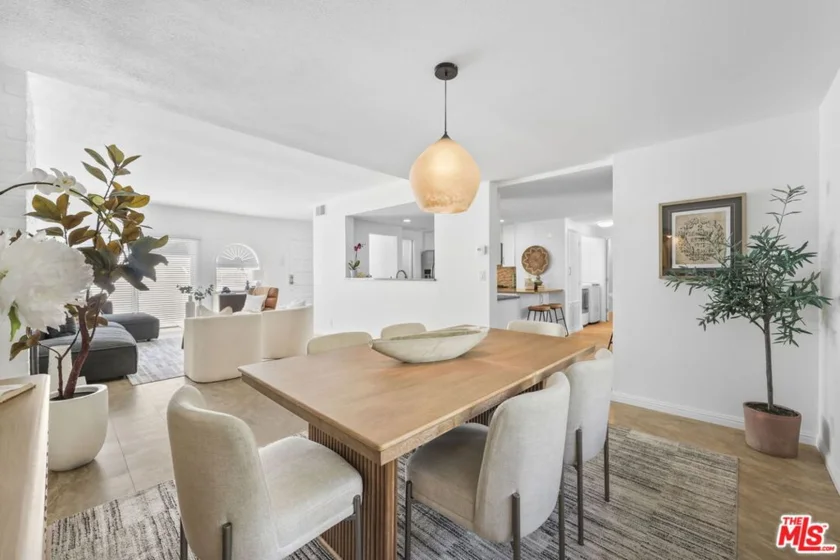 2677 Centinela Avenue #203 photo 13