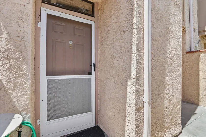 9600 Sylmar Avenue #19 photo 2