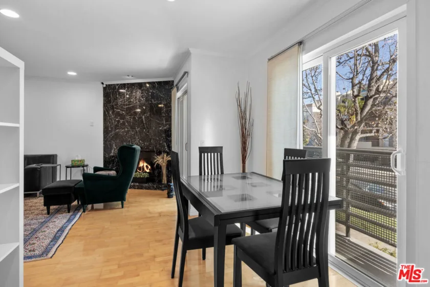 1515 S Beverly Drive #202 photo 30