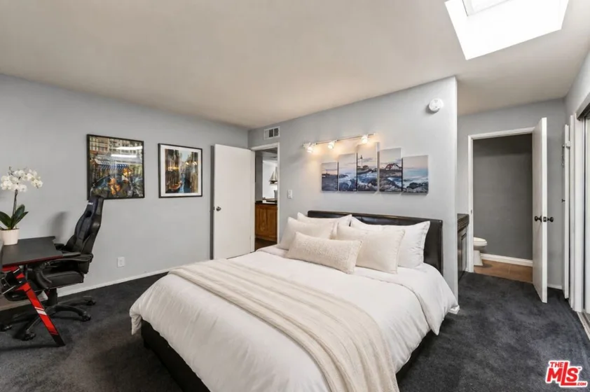 970 Palm Avenue #209 photo 11