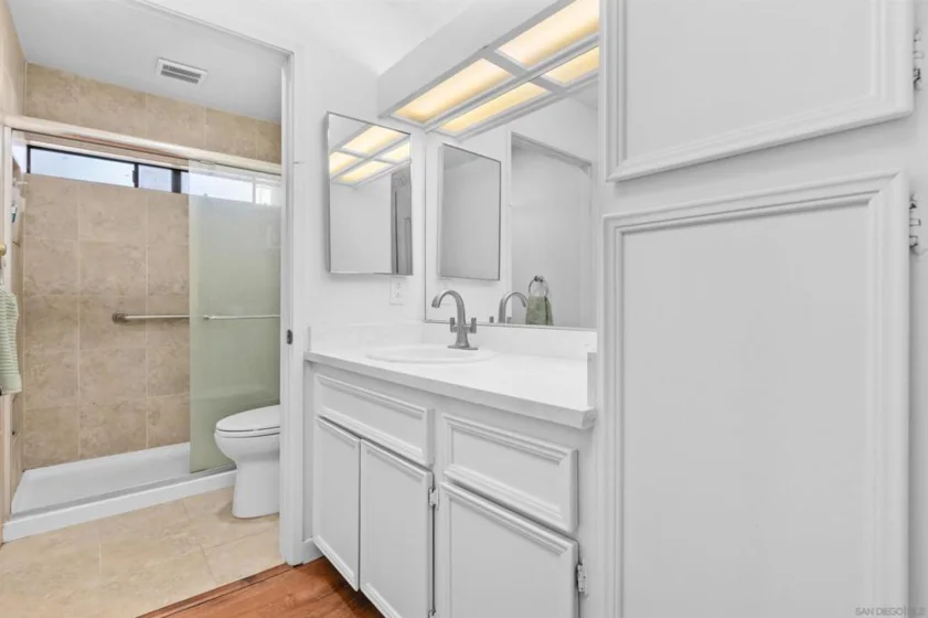 6204 Agee Street #129 photo 27