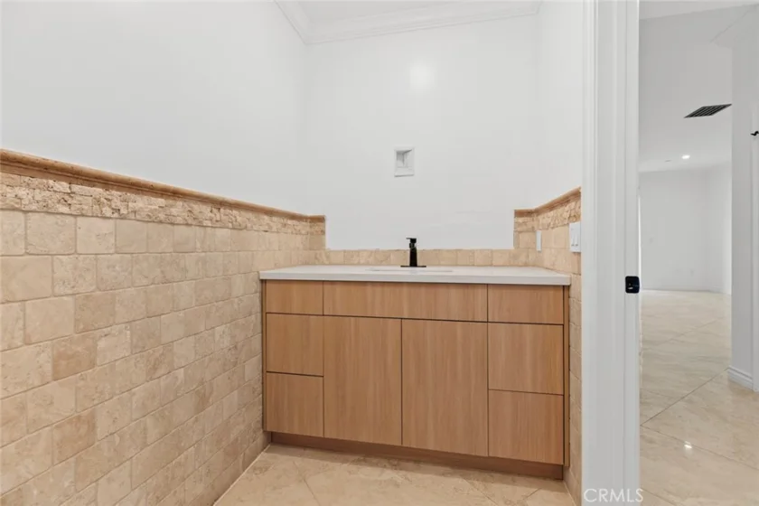 333 Milford Street #105 photo 15