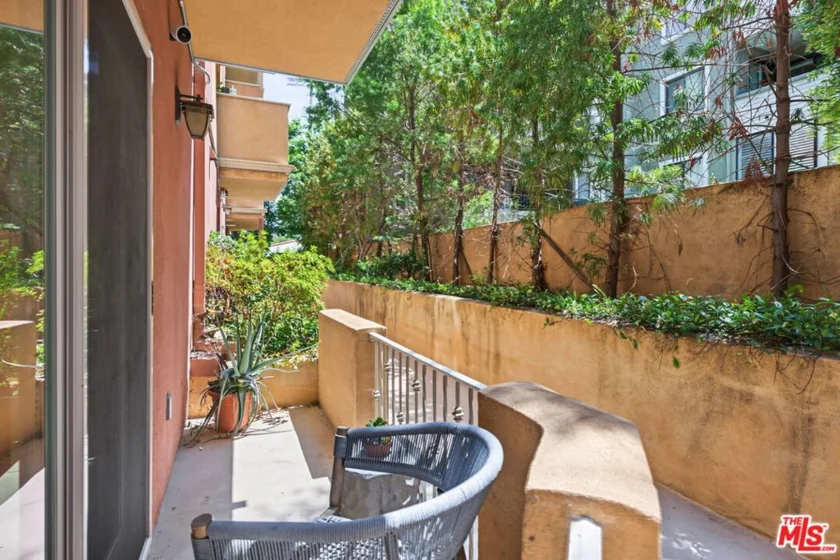 1511 Camden Avenue #103 photo 22