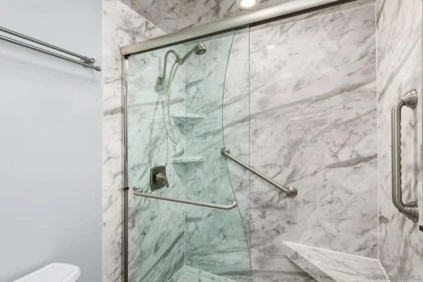 1200 N Harbor Drive #3C photo 27