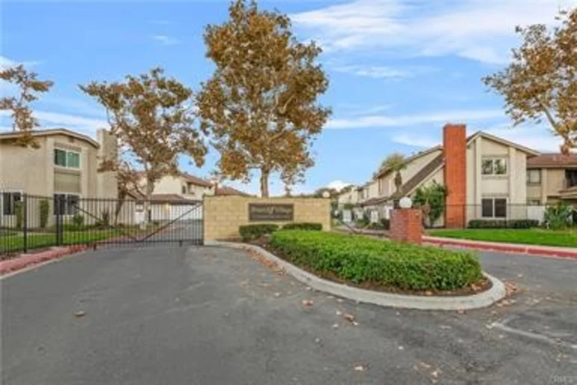16906 Donwest #82 photo 1